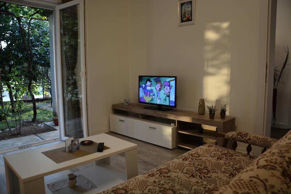 City View Apartment Mostar Bagian luar foto